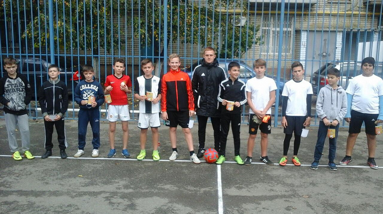 Юные футболисты продолжают бороться за Кубок главы