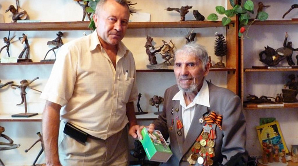 Ветерана войны Тимофея Березняка поздравили с 94-летием