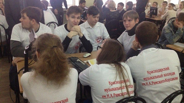 В колледже им. Римского-Корсакова прошел патриотический конкурс