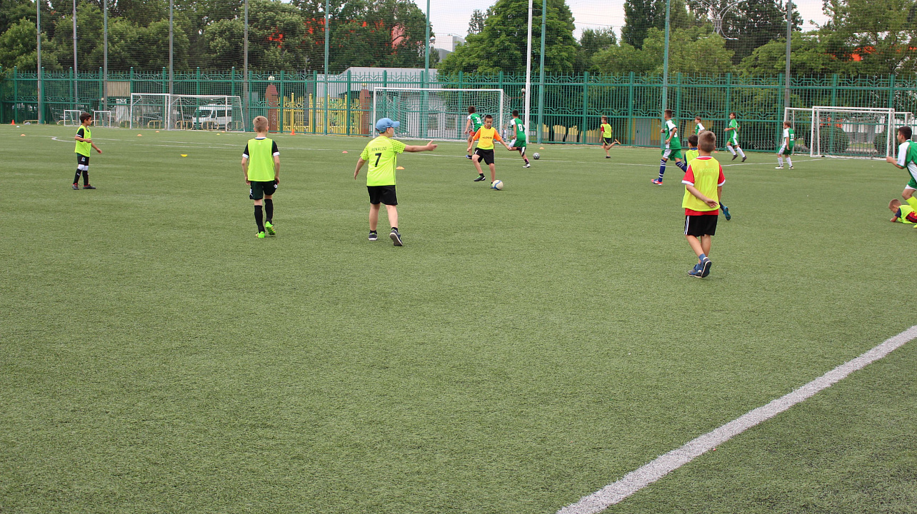 На Кубани стартовал детский дворовой турнир по футболу