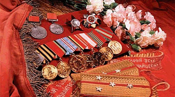 Учащиеся гимназии № 92 побывали в гостях у ветеранов