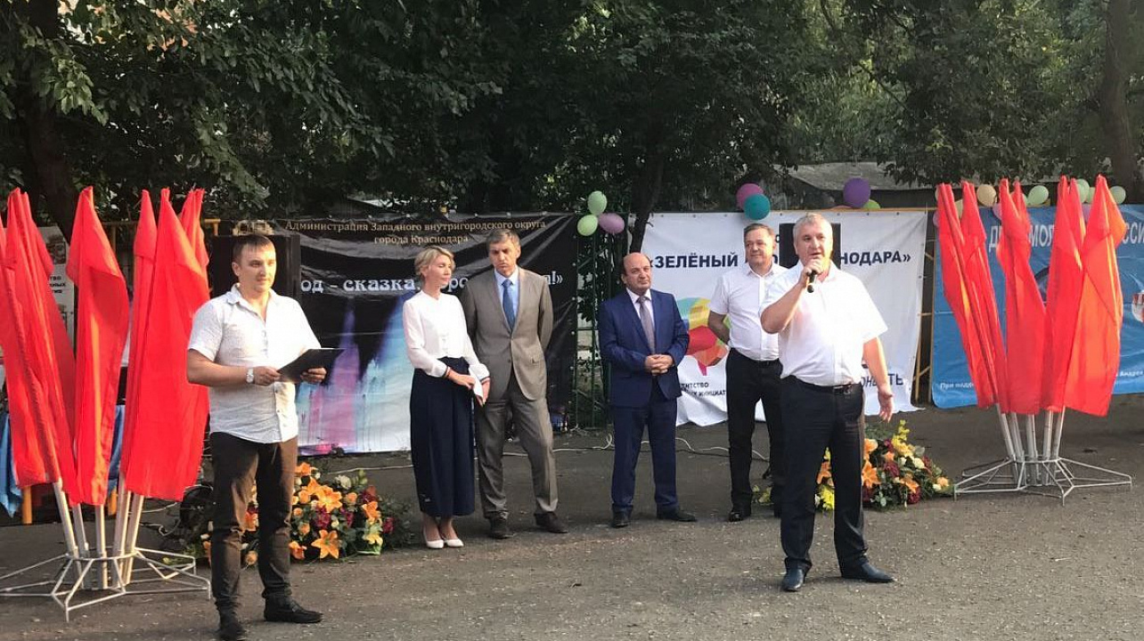 В Западном округе состоялось торжественное открытие детской спортивной площадки