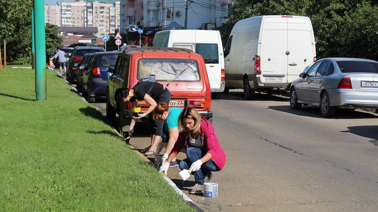 В Западном округе подвели итоги общегородского  субботника