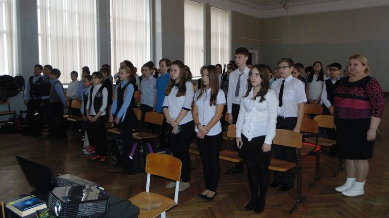 В школе № 2 Центрального округа прошло мероприятие «Ленинградский метроном»