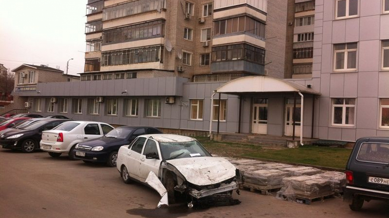 Западный округ избавляется от автохлама