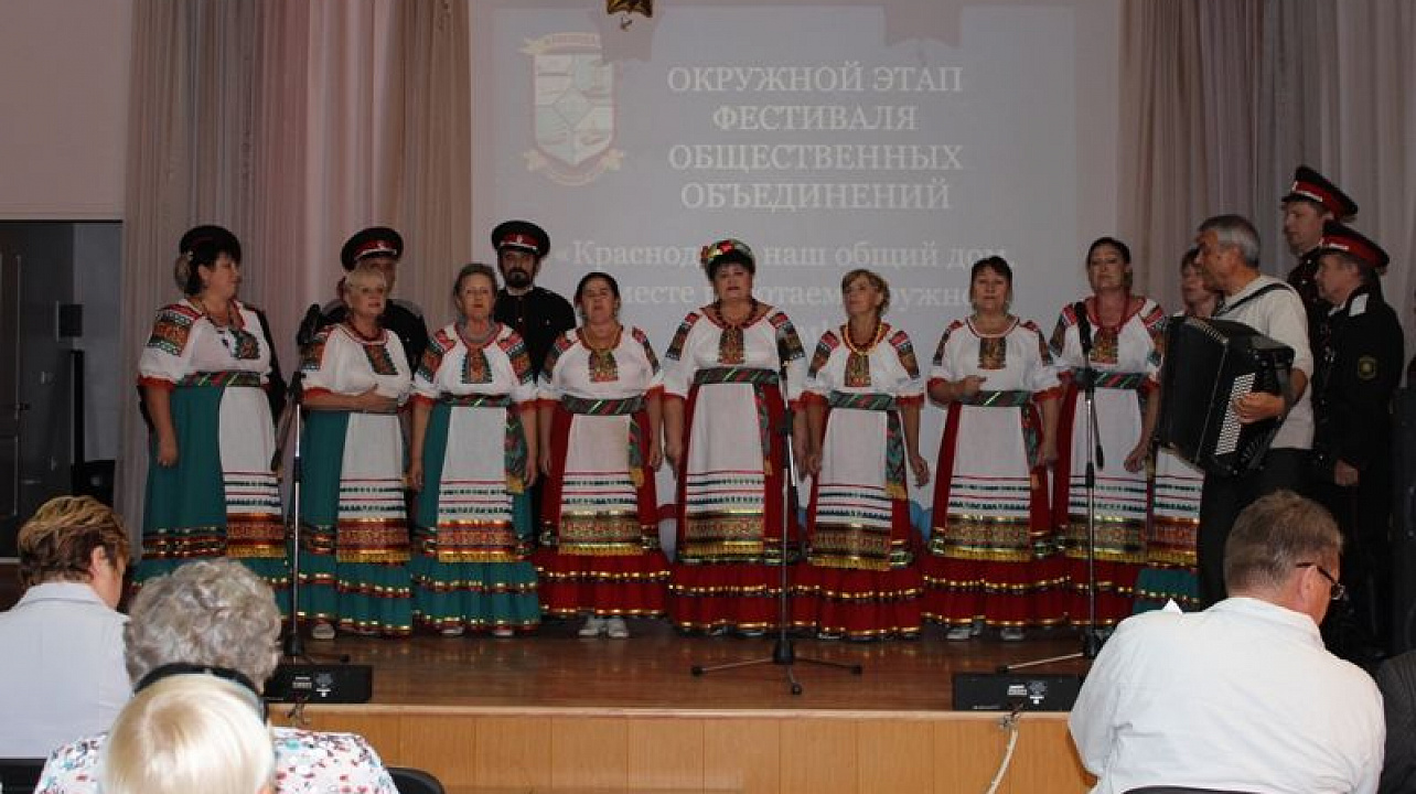 Предприниматели поздравили ветеранов Центрального округа с Днем Победы