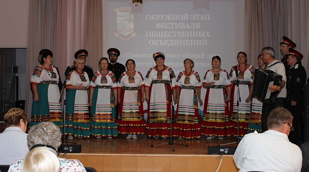 Предприниматели поздравили ветеранов Центрального округа с Днем Победы