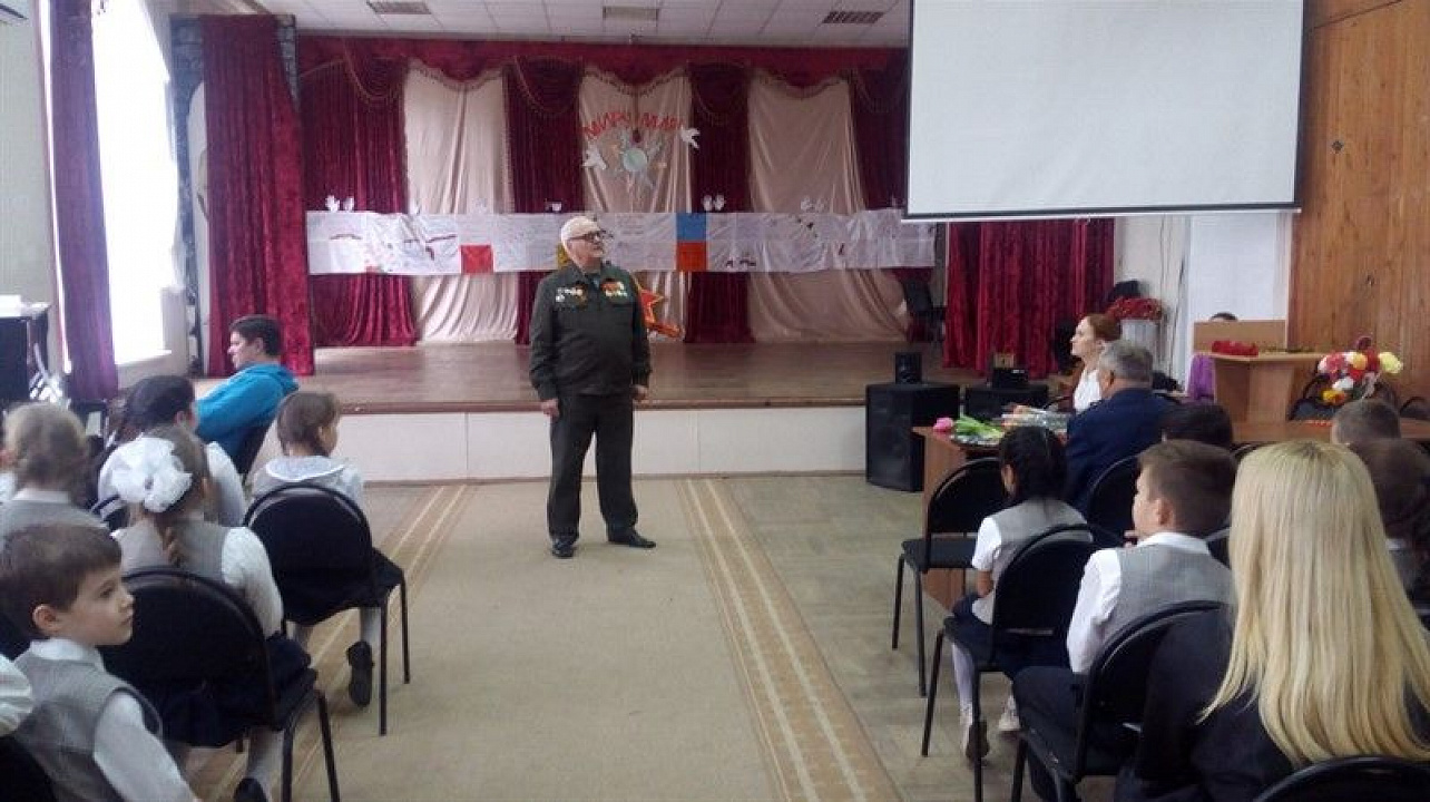 Встреча с ветеранами прошла в школе №58.jpg
