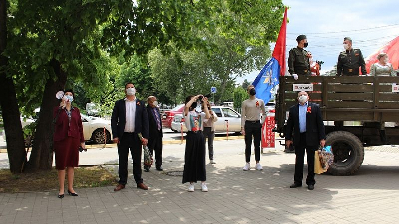 Для ветеранов Центрального округа продолжаются персональные концерты