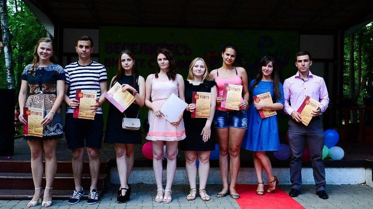 В Центральном округе учреждена премия «Глянцевое блюдце»