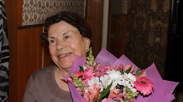 Герою Социалистического труда Клавдии Цыбулиной исполнилось 85 лет