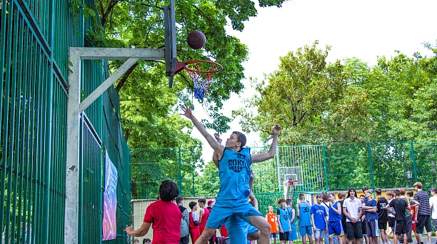 В одно кольцо