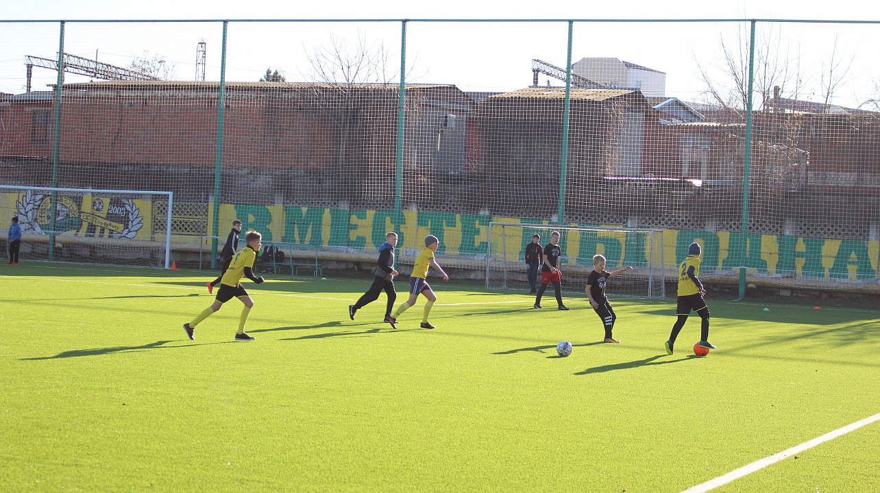В Краснодаре определили победителей краснодарской Лиги дворового футбола