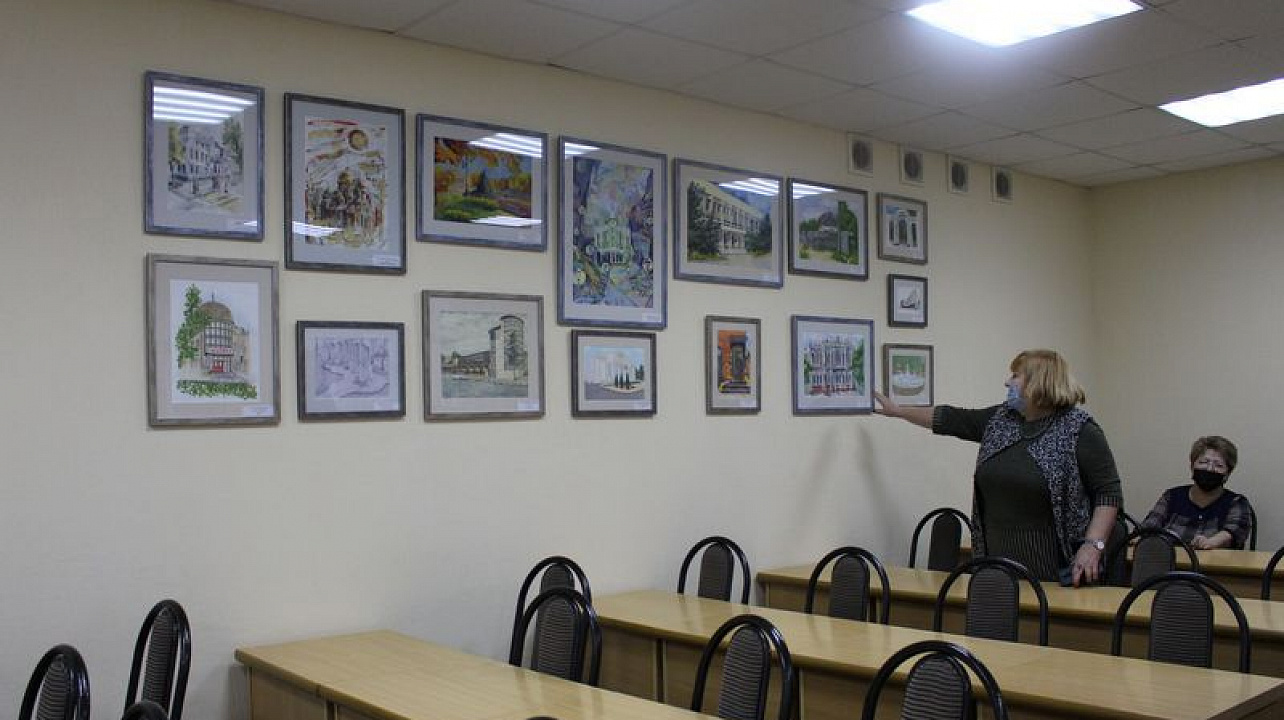 Сегодня в администрации Центрального округа чествовали победителей конкурса рисунков