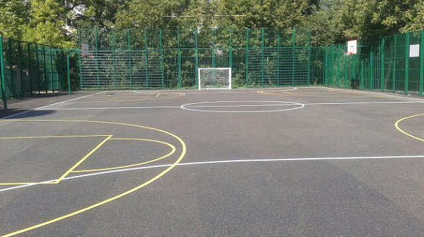 Центральный внутригородской округ  празднует открытие отремонтированной площадки