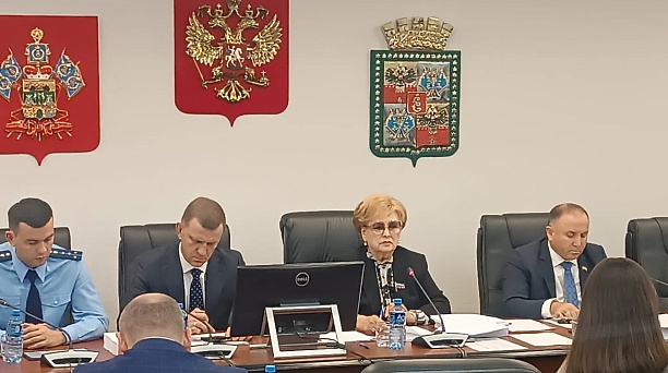 Депутаты скорректировали городской бюджет 