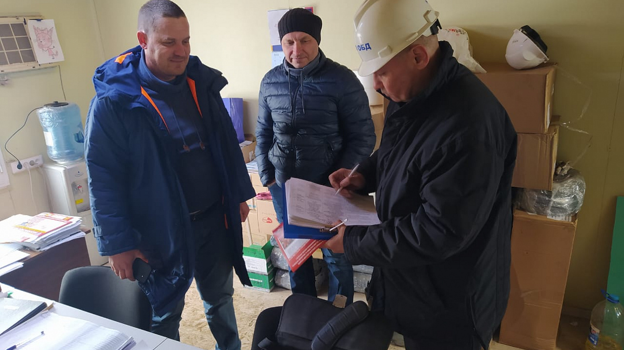 Правовое информирование руководства предприятий и организаций продолжается