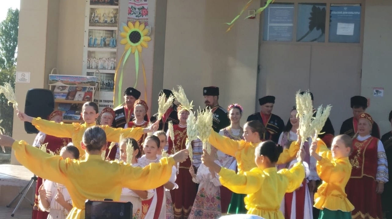 Во всех микрорайонах Прикубанского округа прошли праздничные события ко Дню Краснодара