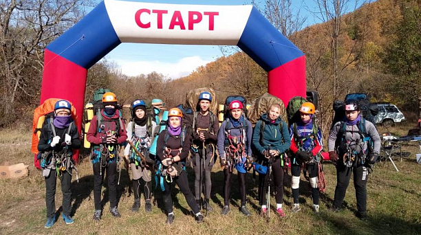 Юные туристы Западного округа приняли участие в кросс-походе «48 часов»