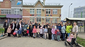 Чистая Кубань начинается с нас: взрослые и дети микрорайона Гидростроителей подают пример