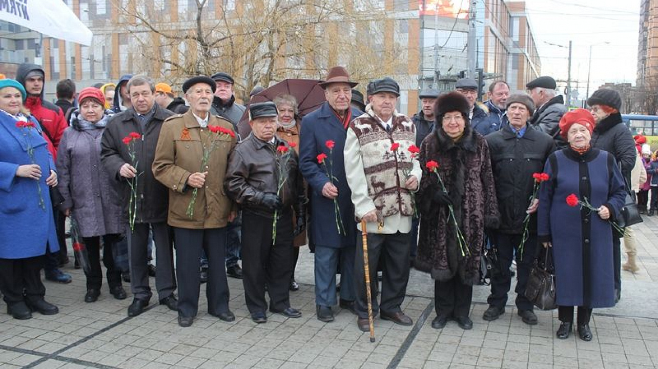 Центральный округ принял участие в мероприятии, посвященном Дню Неизвестного солдата