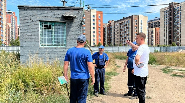 В поселке Знаменском выясняют причину перебоев с подачей воды