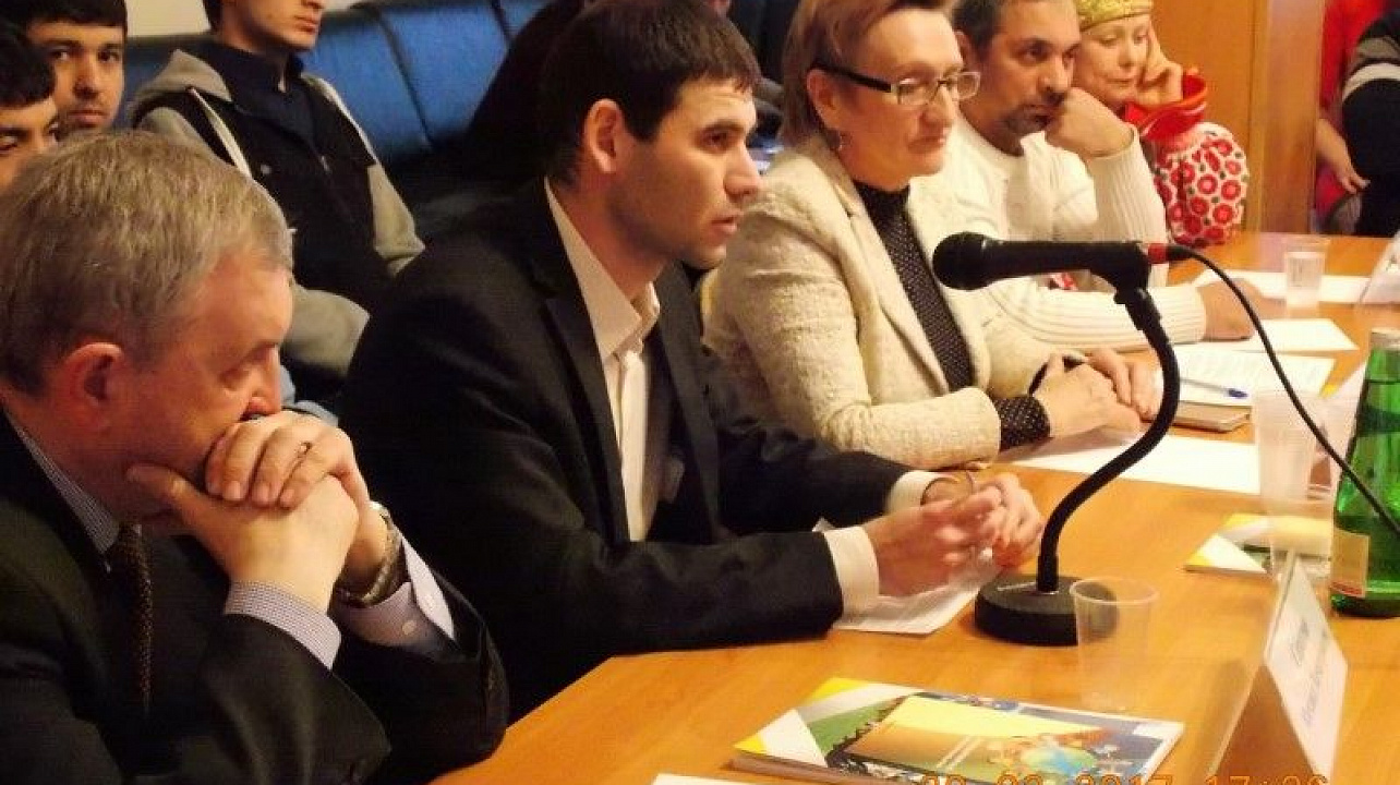 Заседание традиционного круглого стола посвятили Международному дню родного языка (2).JPG