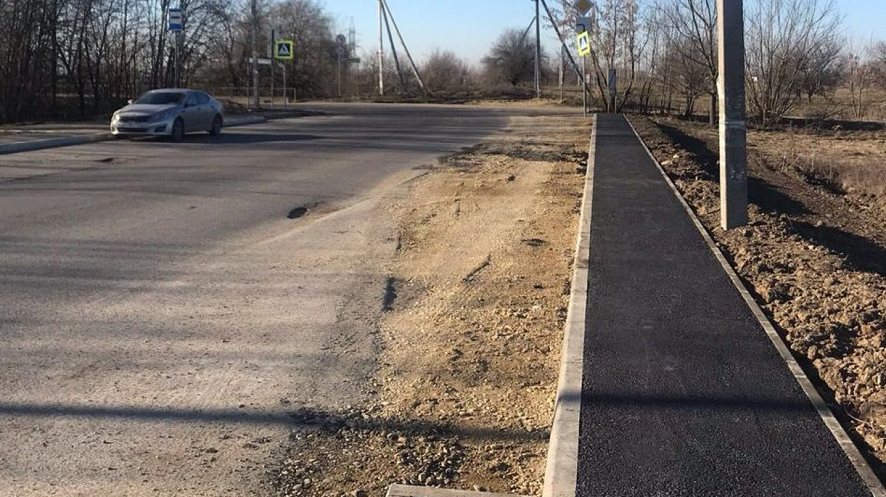 В хуторе Октябрьском Краснодара сделали остановочную площадку и оборудовали подходы к ней