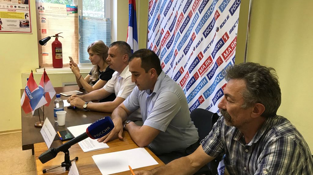 Активу жителей территориального центра №28 рассказали о грядущих изменениях в телевещании