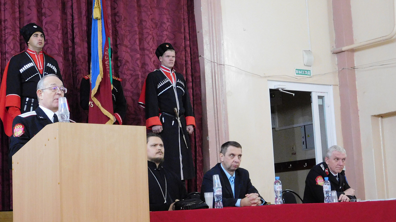 Состоялся отчетный годовой сбор казаков Пашковского станичного казачьего общества.