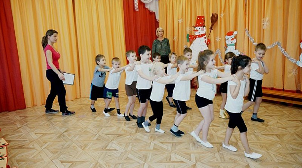 Спортивный праздник "Зимние забавы"прошел в детском саду № 11 Западного округа