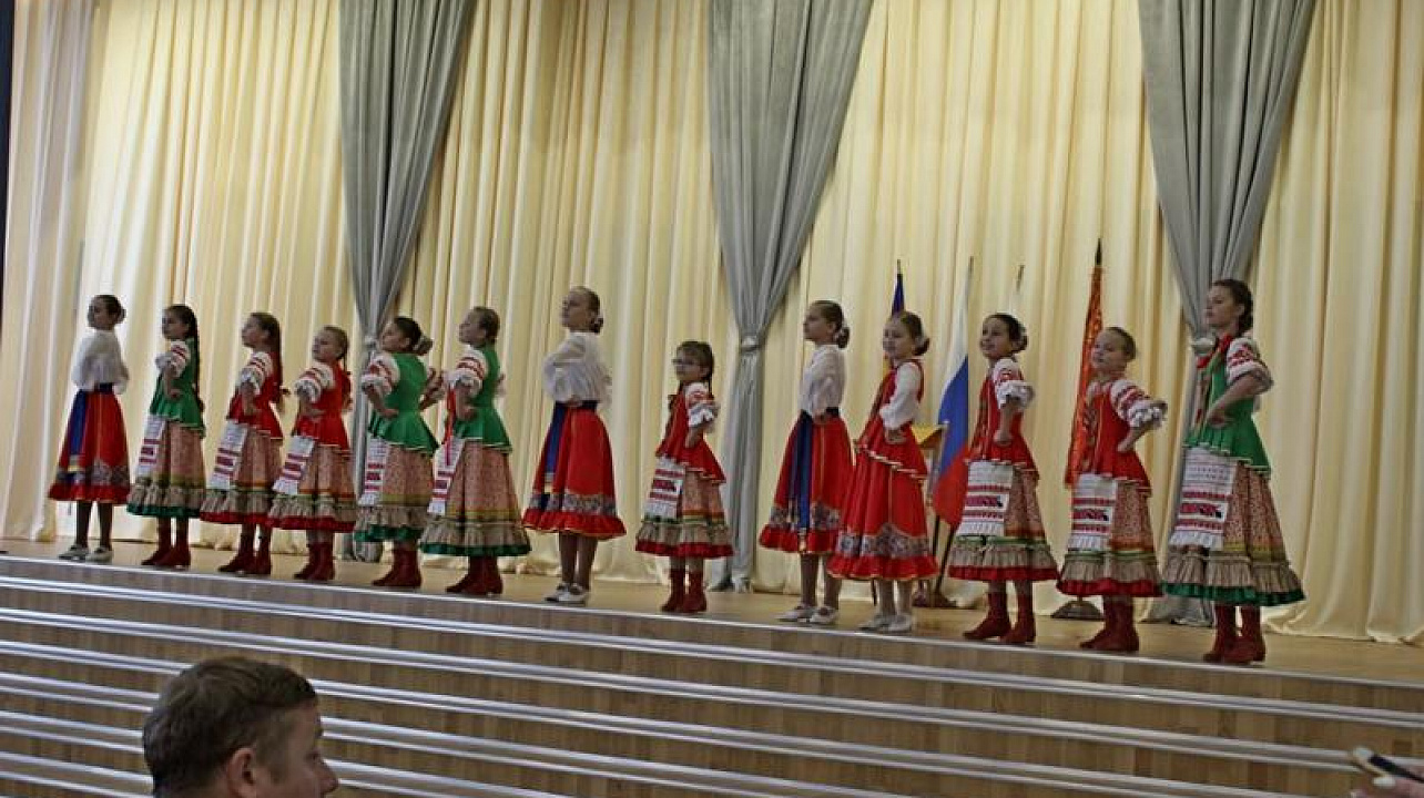 Ребят из 61-ой школы посвятили в казачата