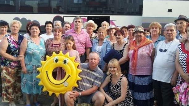 Жители Фестивального микрорайона совершили поездку по местам боевой славы