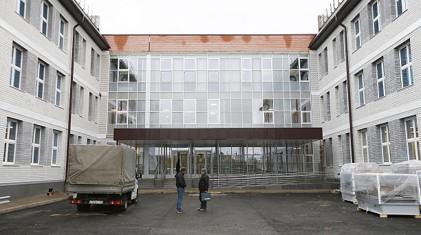 В новых школе в пос. Северном и в детсаду в пос. Берёзовом Краснодара монтируют оборудование 