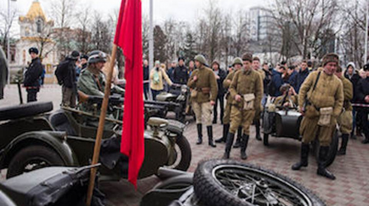 Реконструкция боя за освобождение Краснодара