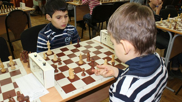 Шахматный турнир «Времена года» собрал более 50 юных гроссмейстеров