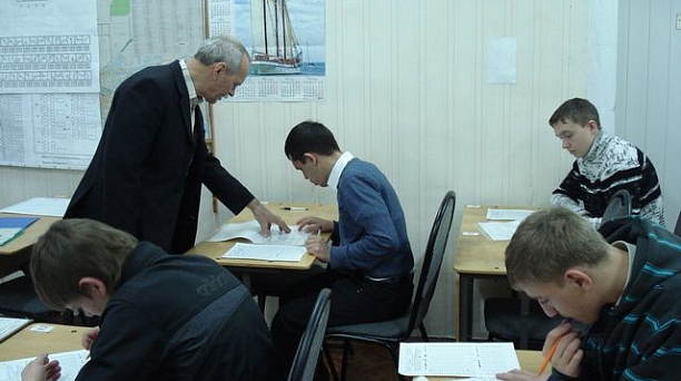 Школьников допризывного возраста протестировали на армейскую профпригодность 