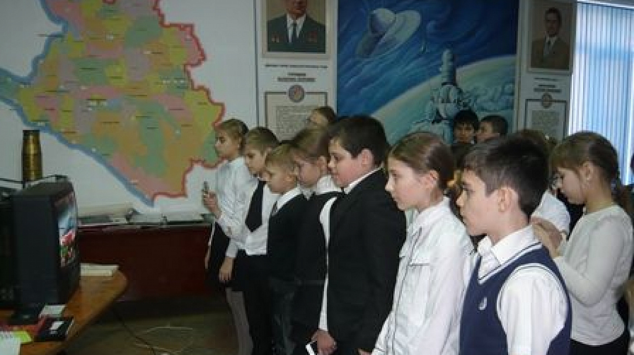 В музее космонавтики на базе школы №72 открыли видеосалон «Блокада Ленинграда»