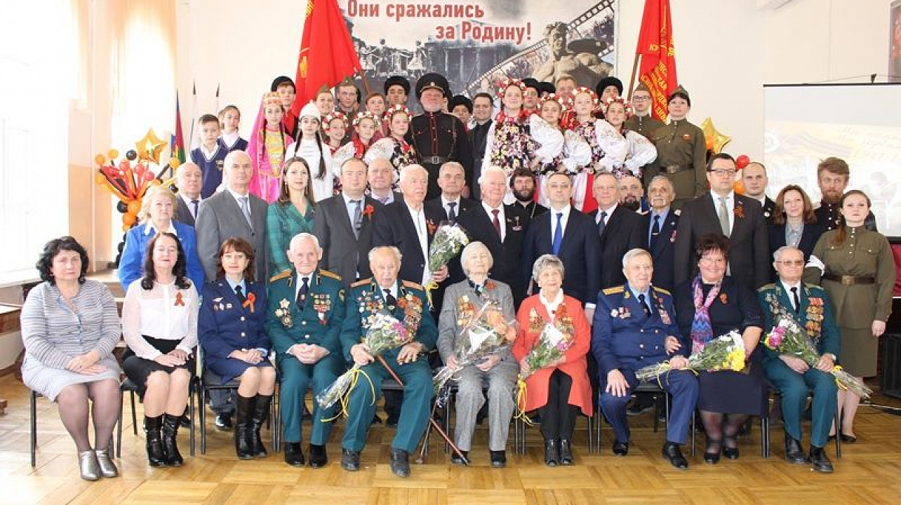 Сегодня в Центральном округе чествовали участников Сталинградской битвы