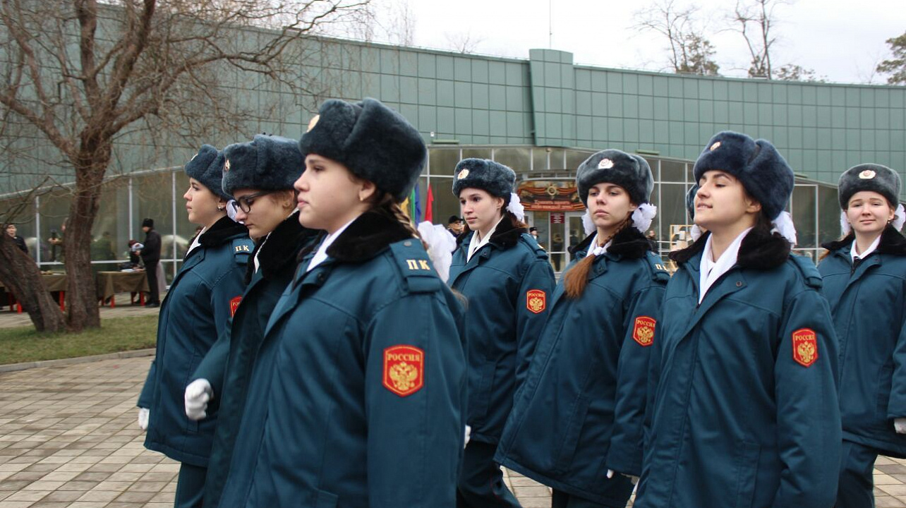 Жители Прикубанского округа приняли участие в открытии патриотического месячника