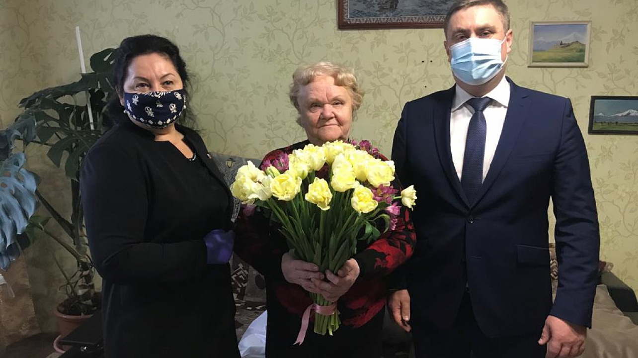 В станице Елизаветинской блокадники приняли поздравления с годовщиной снятия блокады Ленинграда