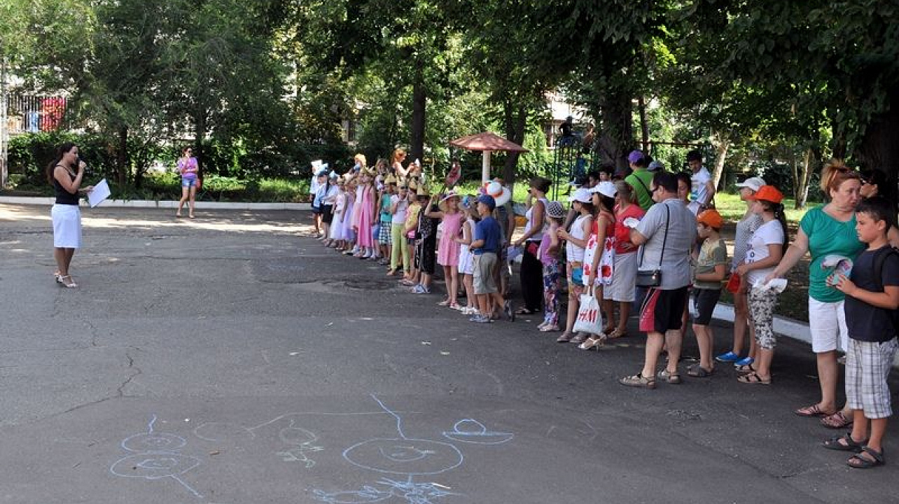 В Центре детского творчества  Прикубанского округа прошло закрытие 3-й лагерной смены  «Тропами добра»