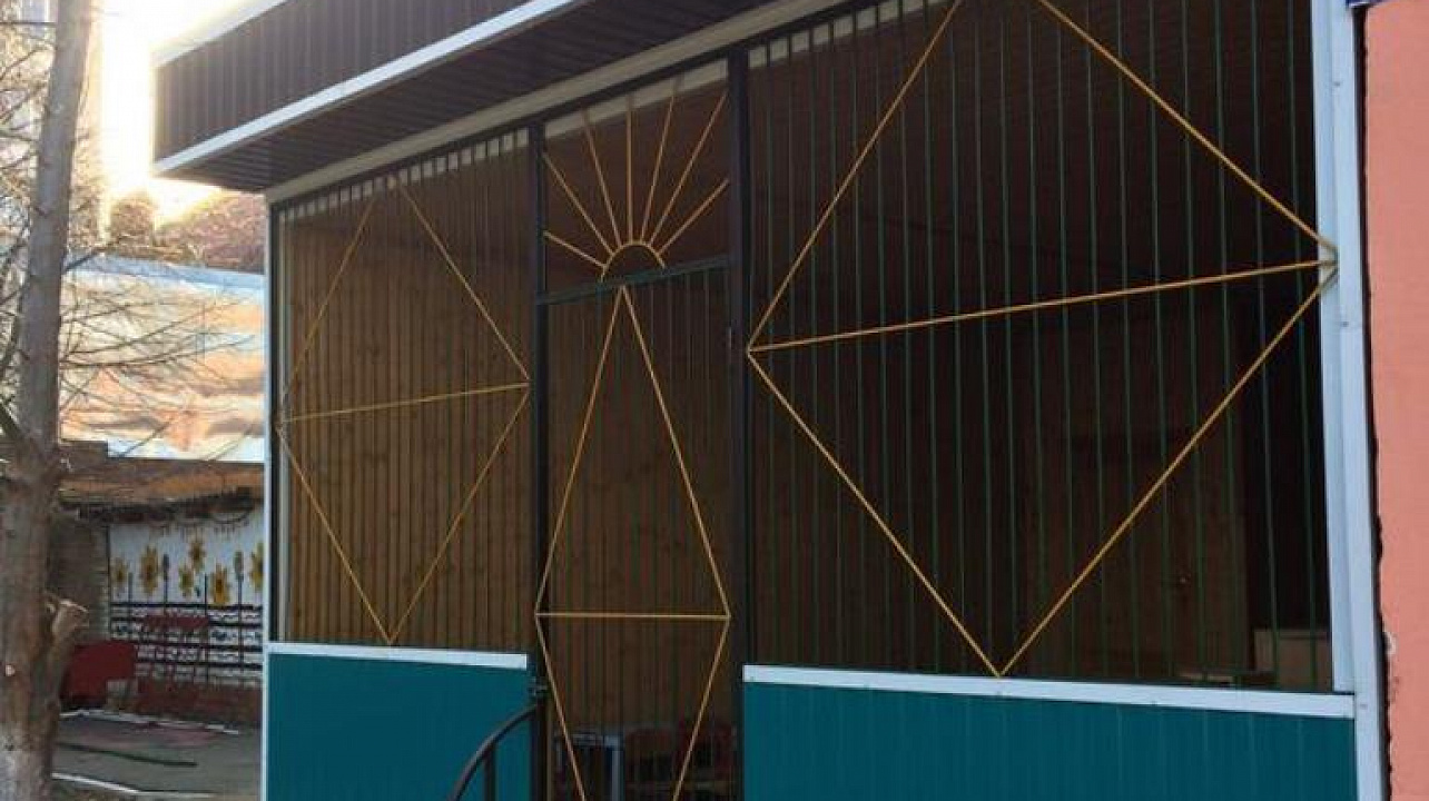 На площадках в детских садах Западного округа установлены новые веранды