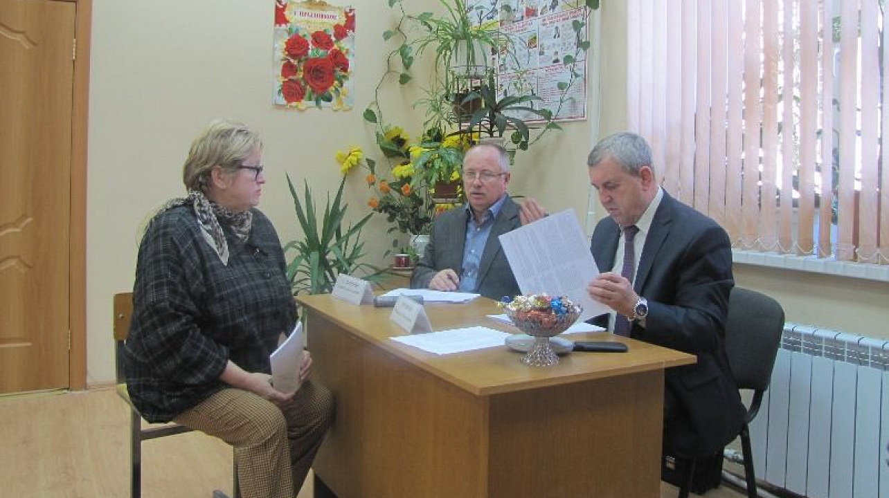 Глава Центрального округа встретился с руководителями ТОС