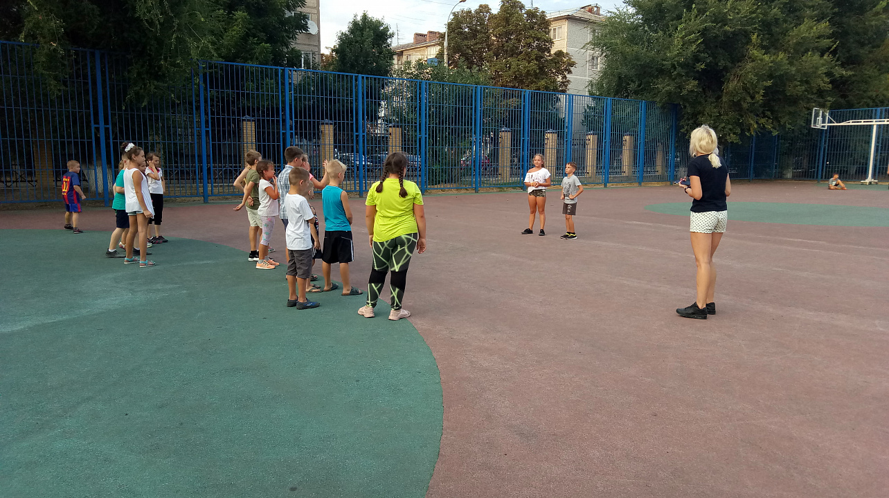 Вечерняя площадка школа 28.08.2017