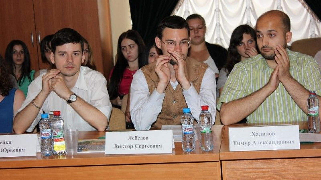 Круглый стол, посвящённый празднованию Дня России