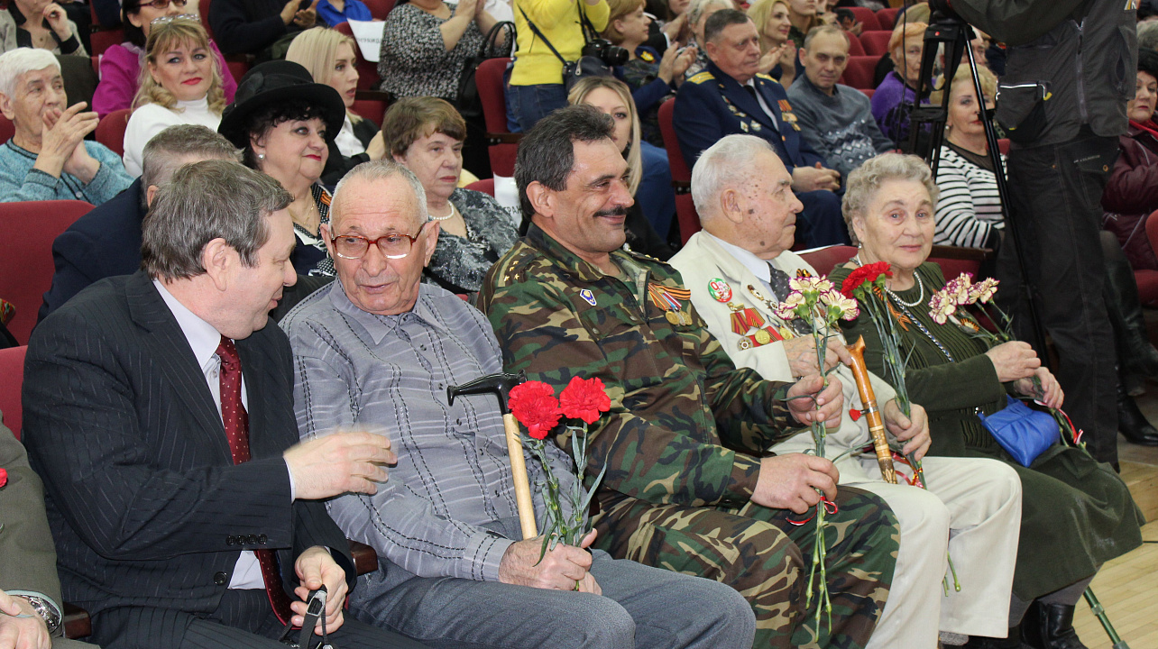 В администрации Западного округа состоялось закрытие месячника оборонно-массовой и военно-патриотической работы