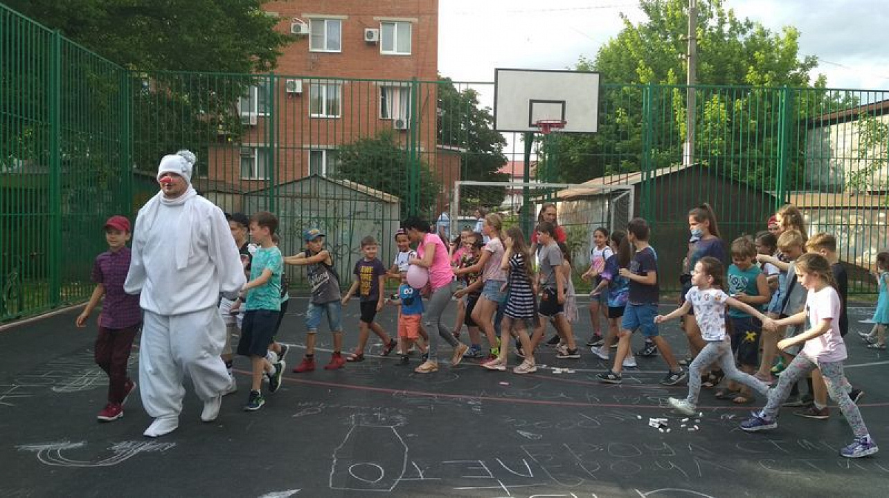 В Центральном округе отмечают День защиты детей