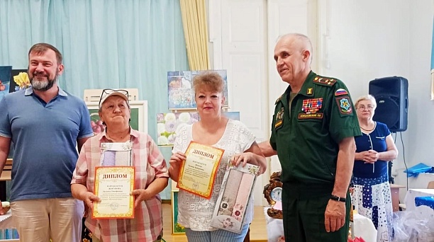 Совет ветеранов Центрального округа принял участие в фестивале «Яблочный спас»