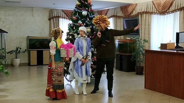 Воспитанники детского дома «Рождественский» принимают поздравления  с Новым годом